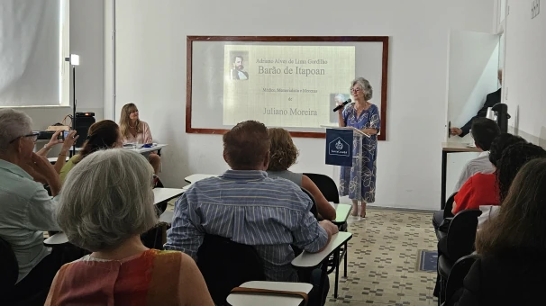 Faculdade Santa Casa recebe palestra sobre o médico Adriano de Lima Gordilho