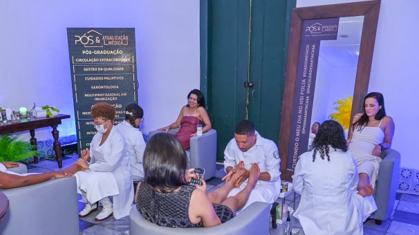 FSC promove lounge com SPA em evento de celebração ao Dia do Médico