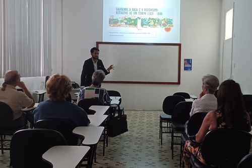 Rafael Dantas realiza palestra na FSC sobre a guerra da independência do Brasil na Bahia